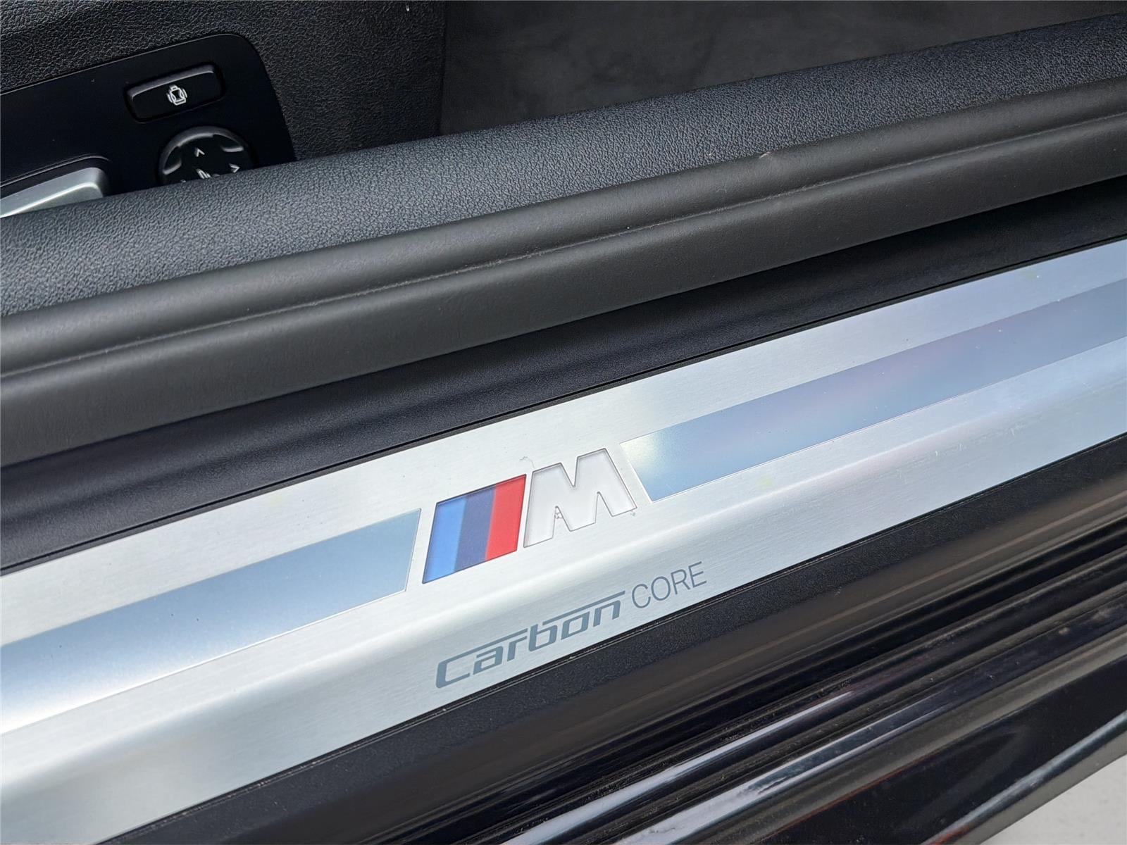 2022 BMW 8 Series 840i