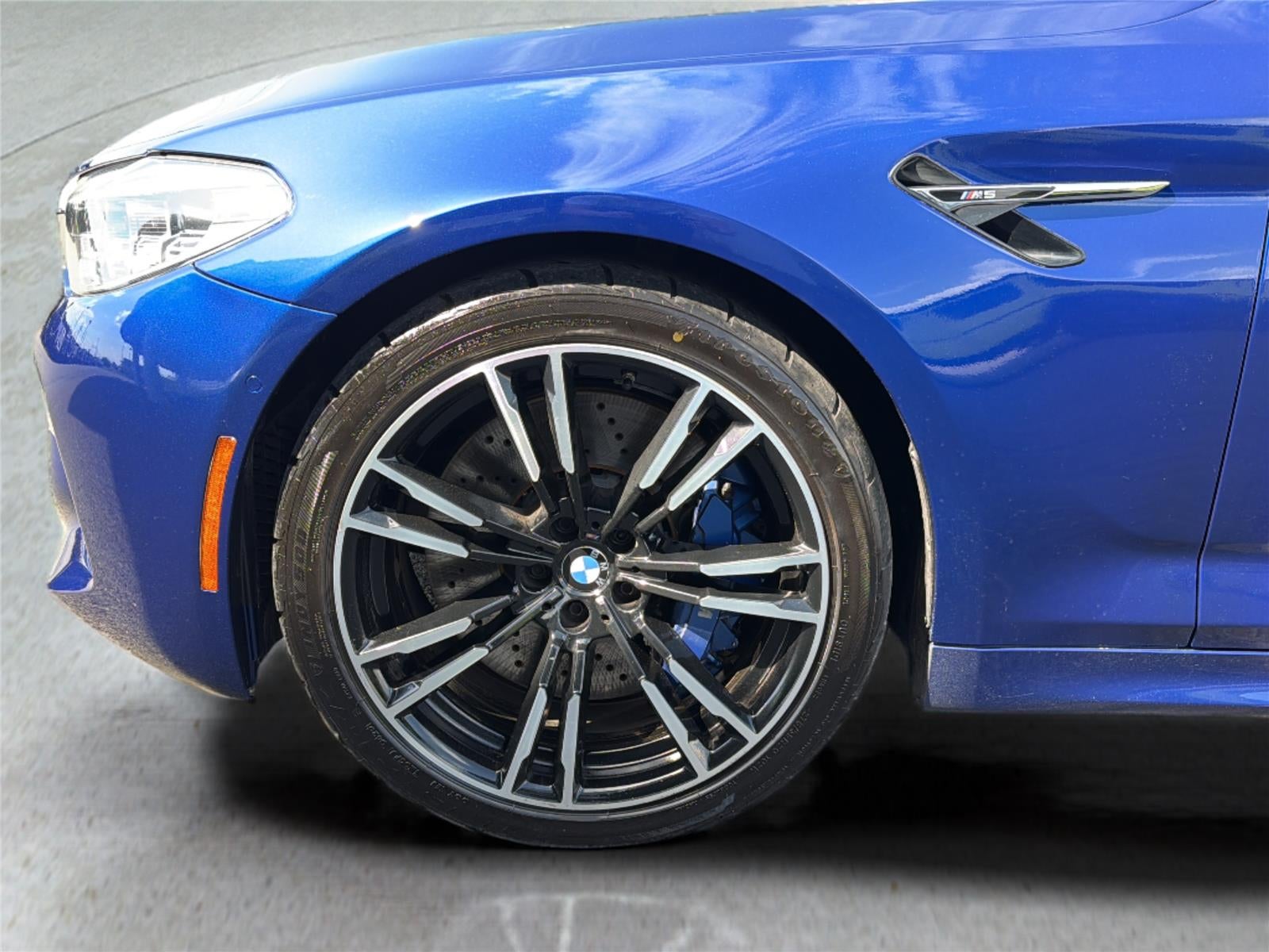 2019 BMW M5 Sedan