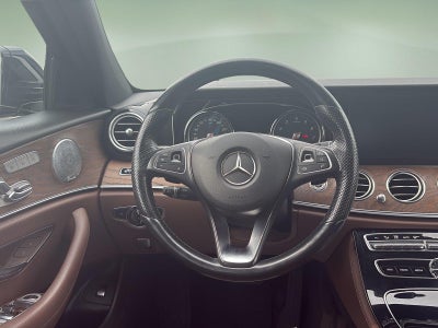 2017 Mercedes-Benz E 400 4MATIC®