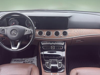 2017 Mercedes-Benz E 400 4MATIC®