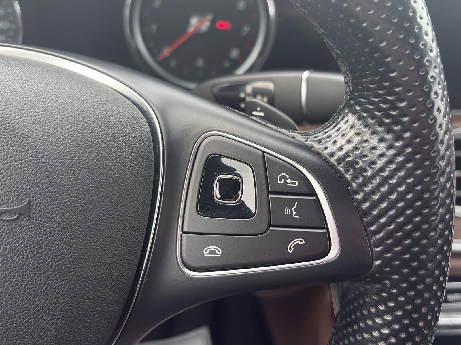 2017 Mercedes-Benz E 400 4MATIC®
