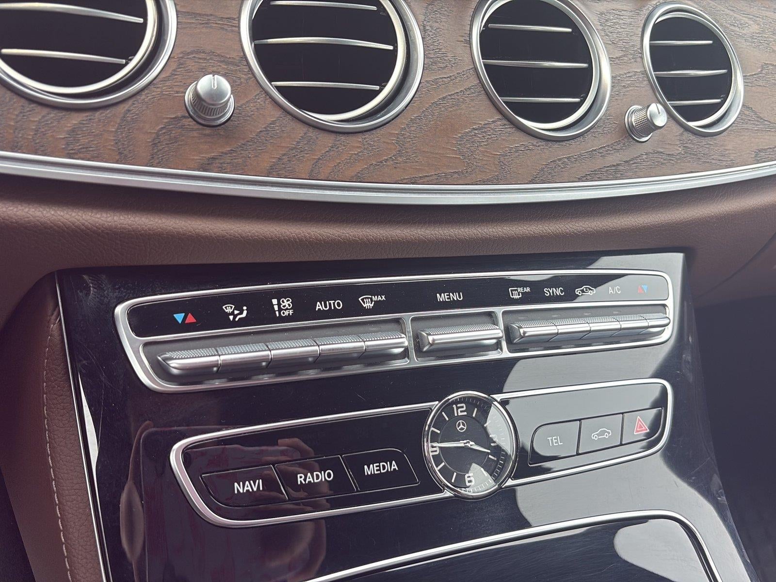 2017 Mercedes-Benz E 400 4MATIC®