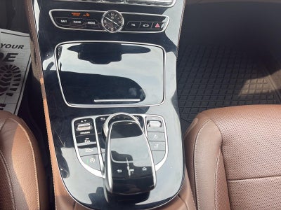 2017 Mercedes-Benz E 400 4MATIC®