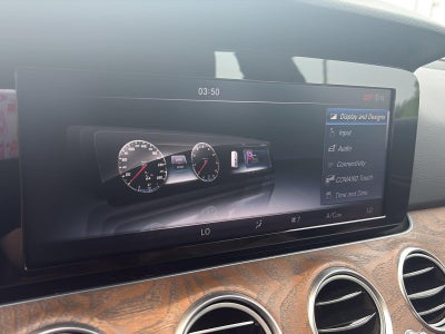 2017 Mercedes-Benz E 400 4MATIC®