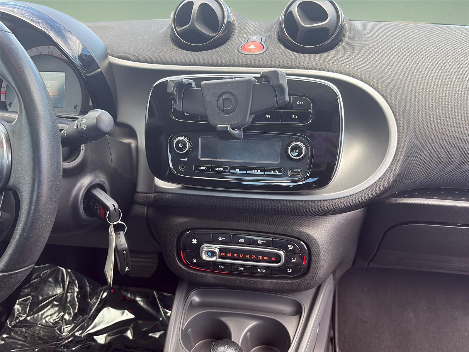 2016 smart fortwo Passion