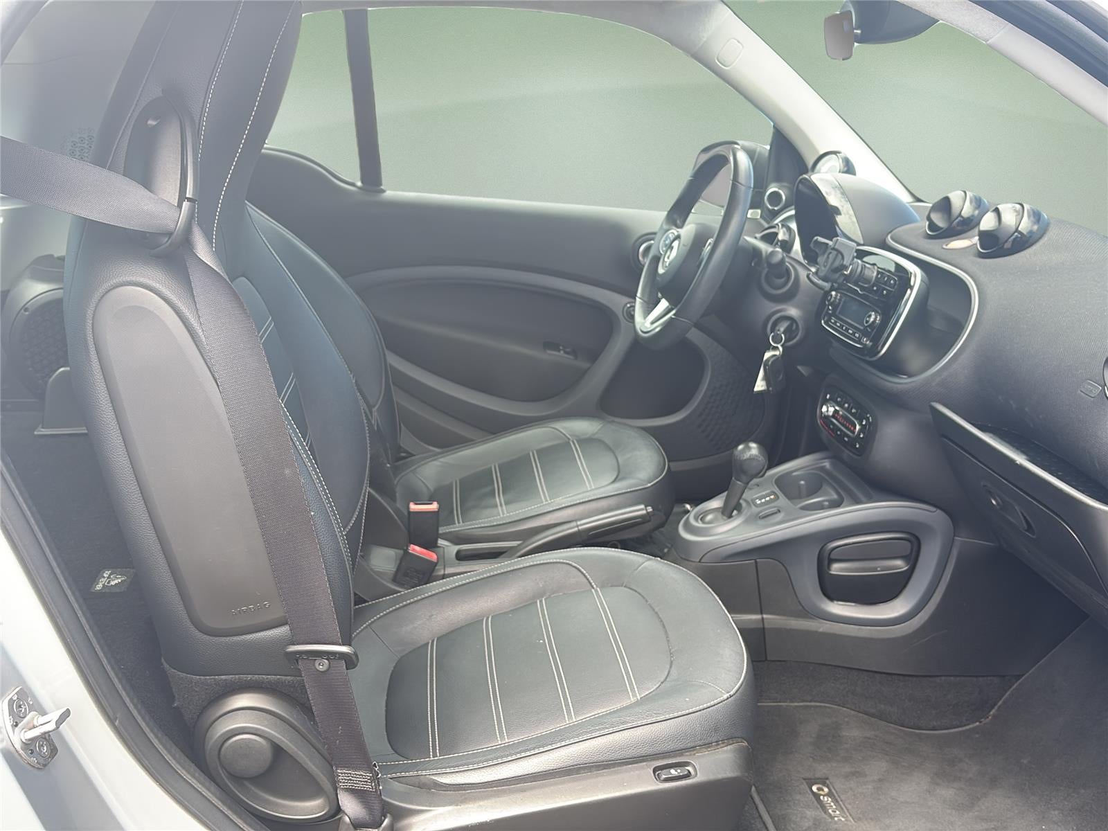 2016 smart fortwo Passion