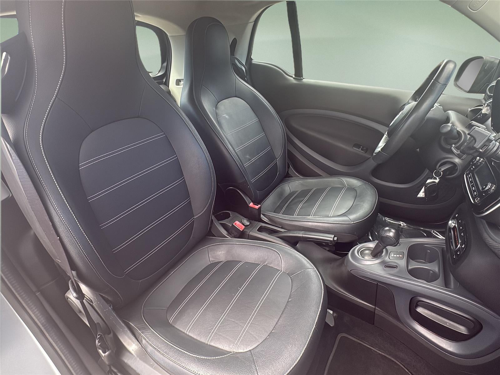 2016 smart fortwo Passion