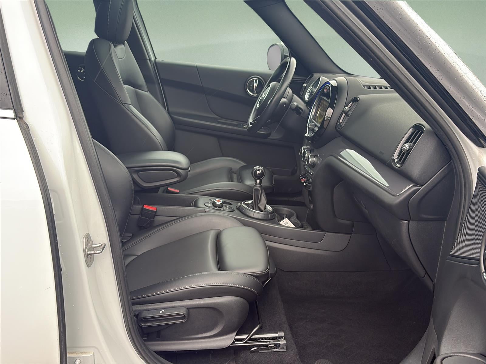 2017 MINI Countryman Cooper