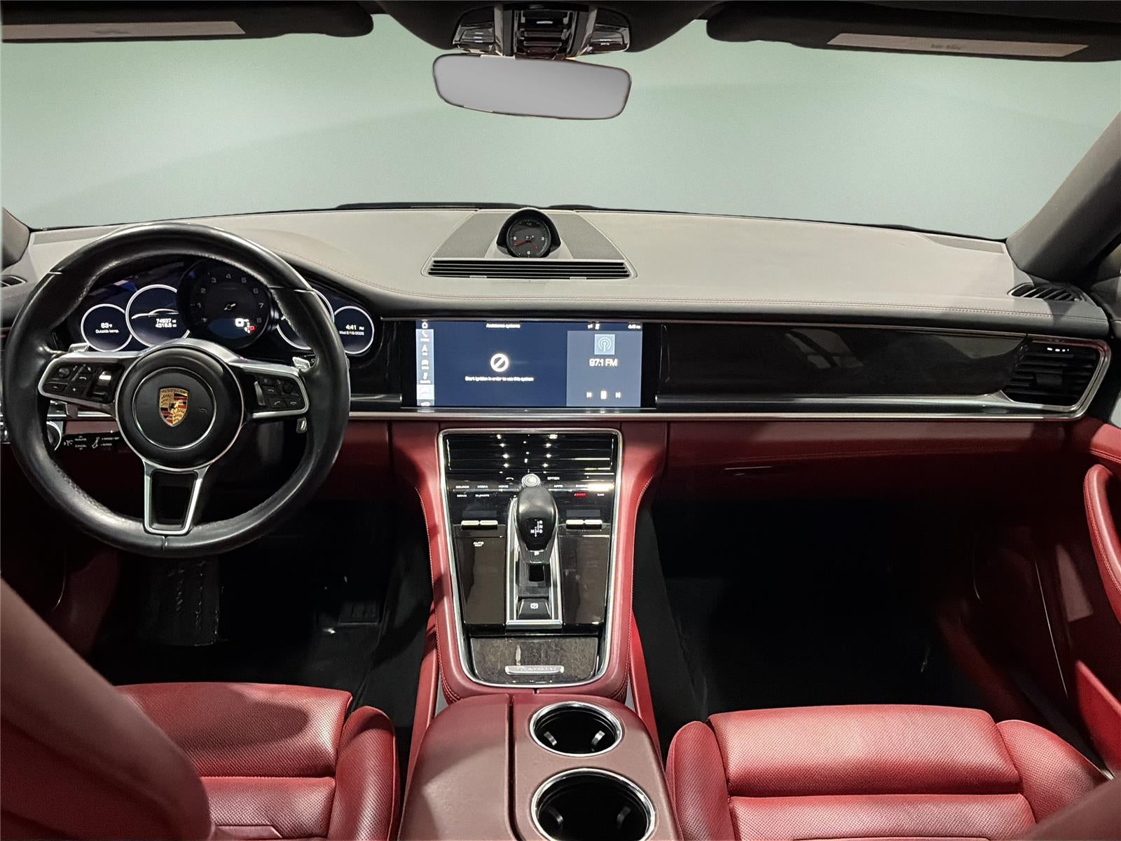 2017 Porsche Panamera 4 AWD