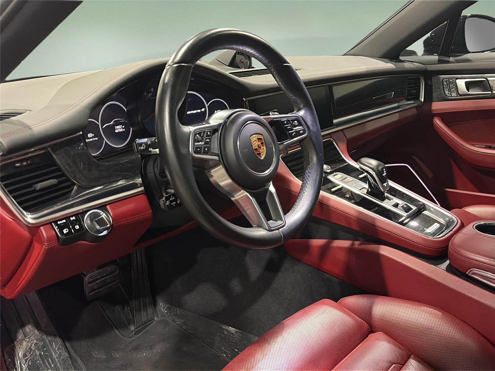 2017 Porsche Panamera 4 AWD