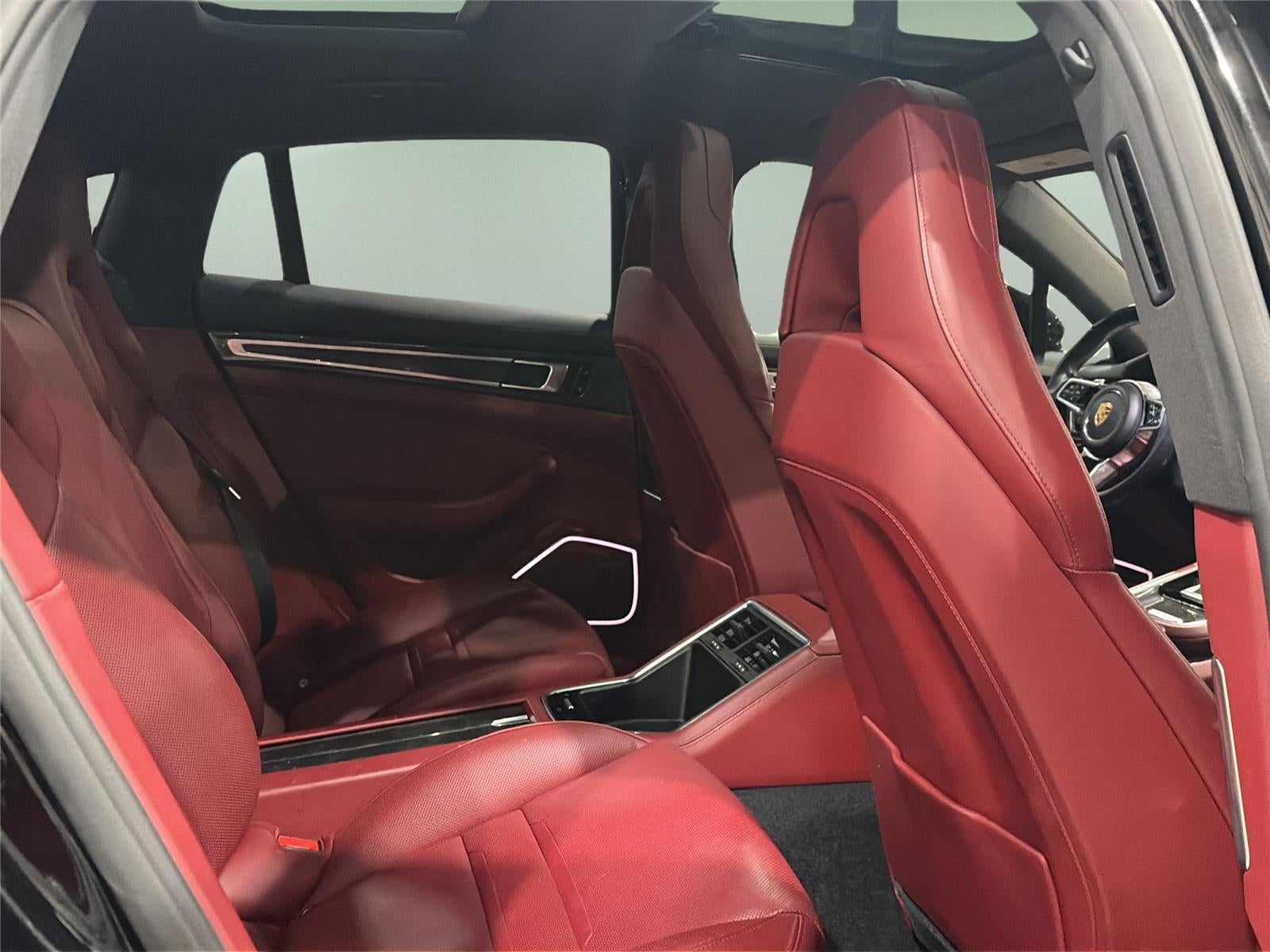 2017 Porsche Panamera 4 AWD