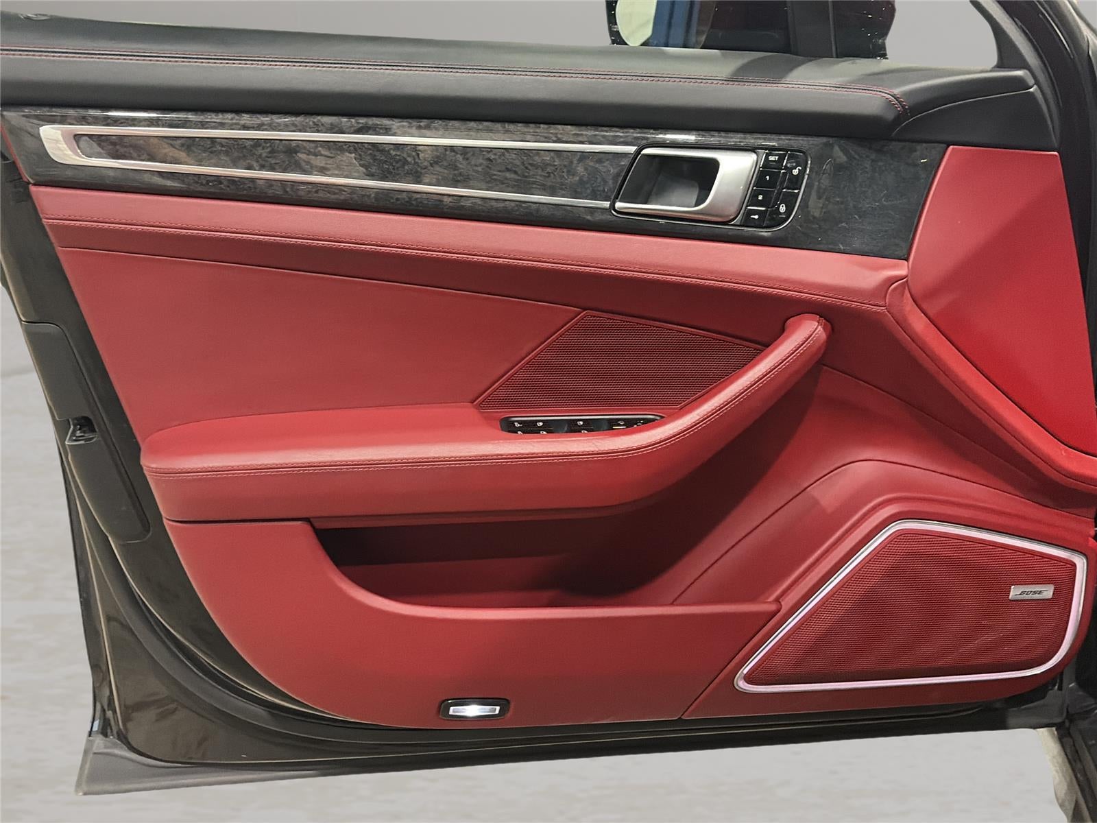 2017 Porsche Panamera 4 AWD