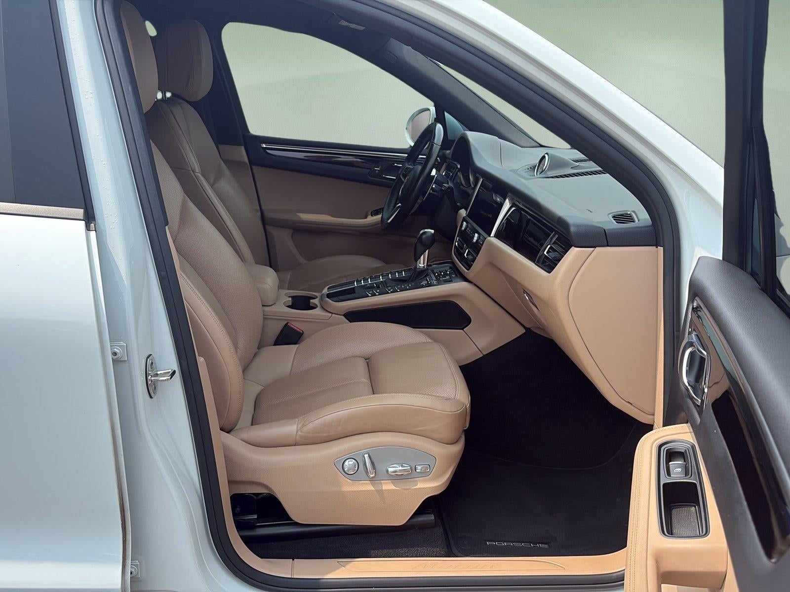 2020 Porsche Macan AWD