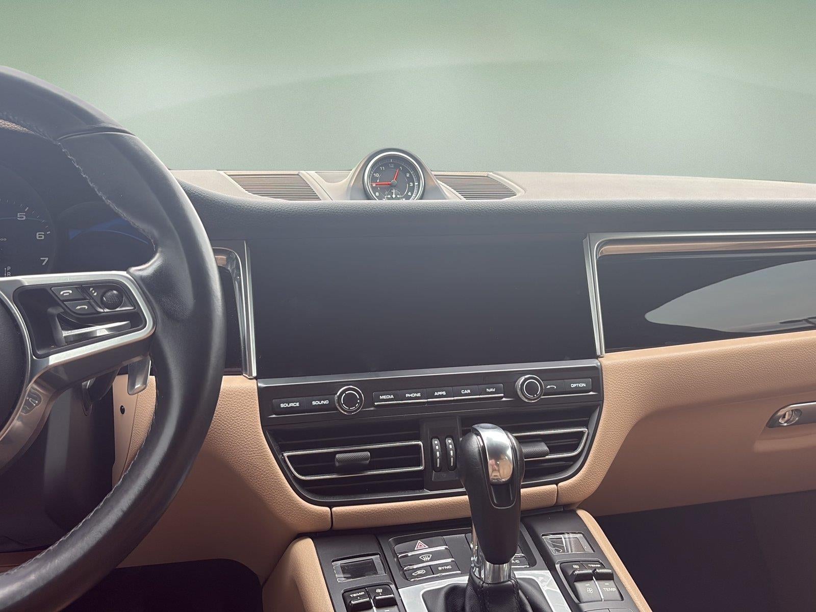 2020 Porsche Macan AWD
