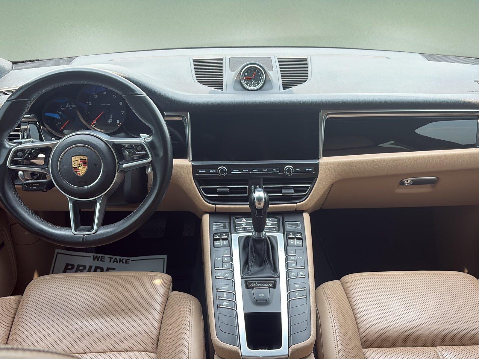 2020 Porsche Macan AWD