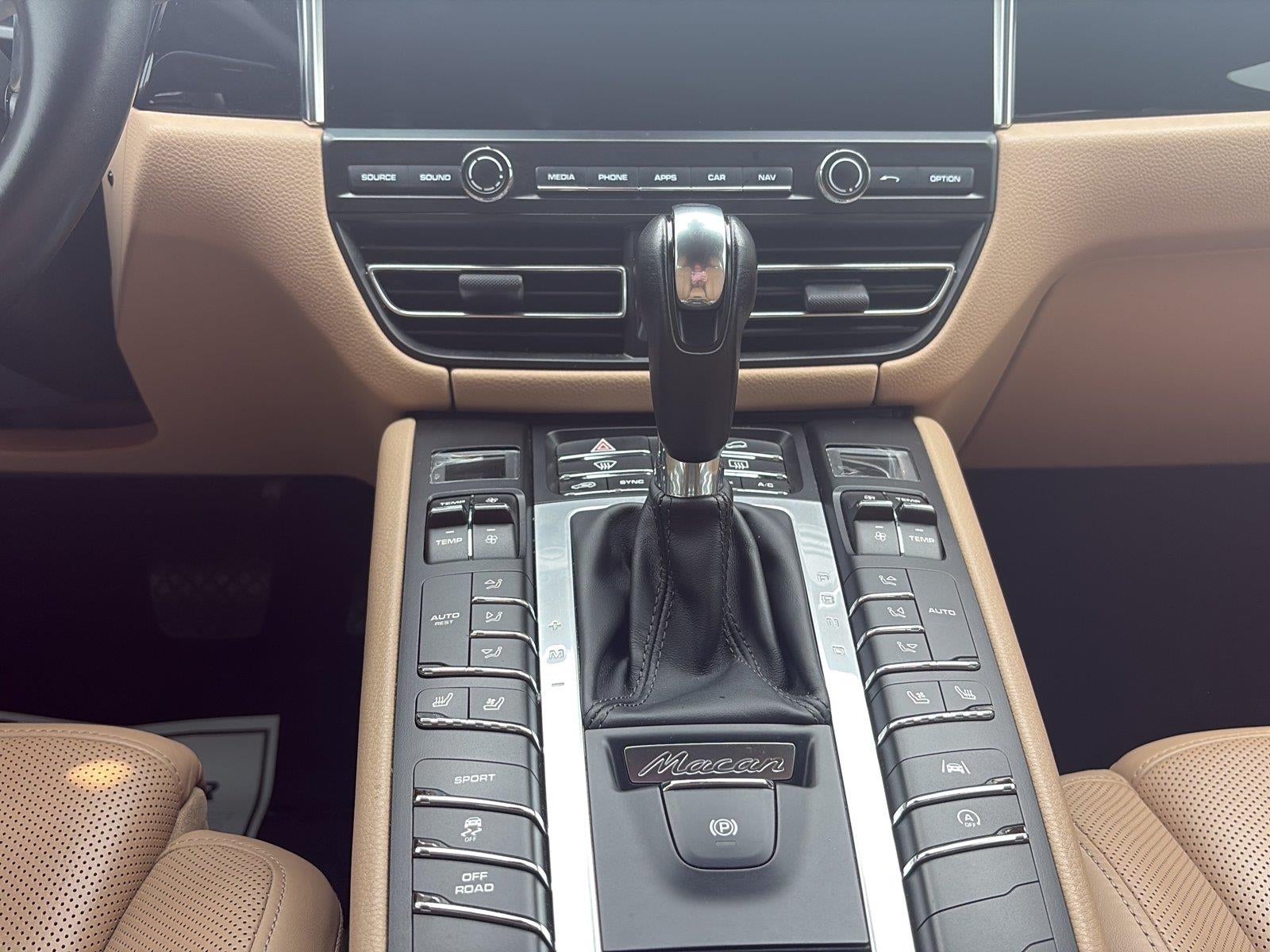 2020 Porsche Macan AWD
