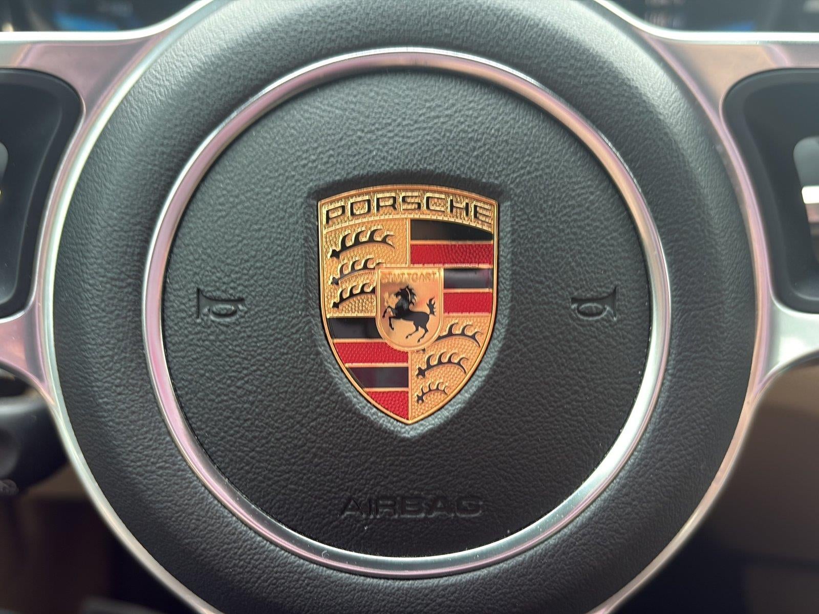 2020 Porsche Macan AWD