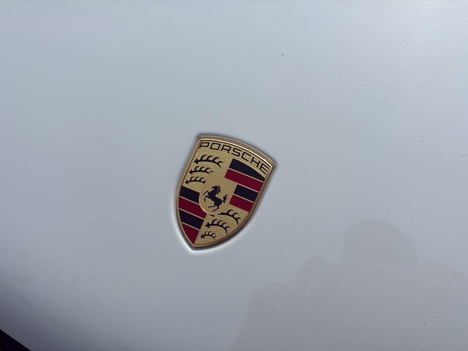 2020 Porsche Macan AWD