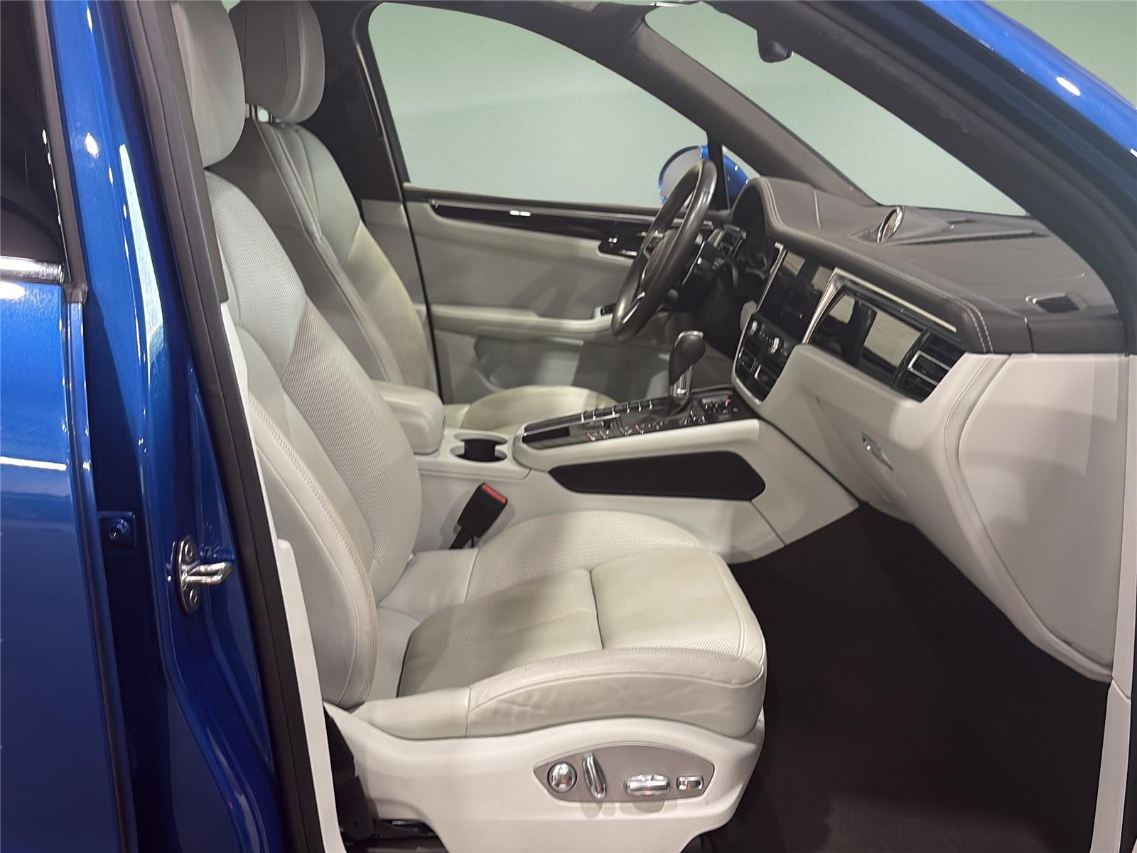 2020 Porsche Macan S