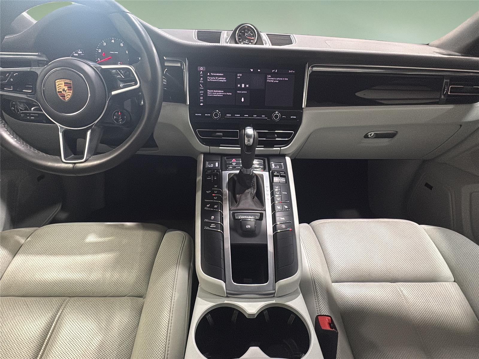 2020 Porsche Macan S