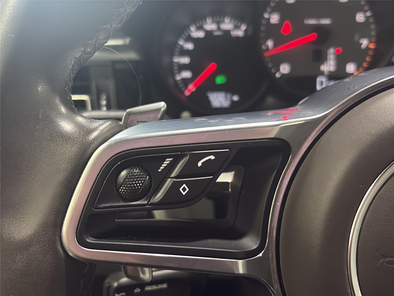 2020 Porsche Macan S
