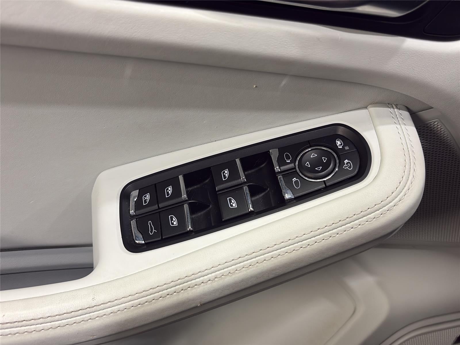 2020 Porsche Macan S