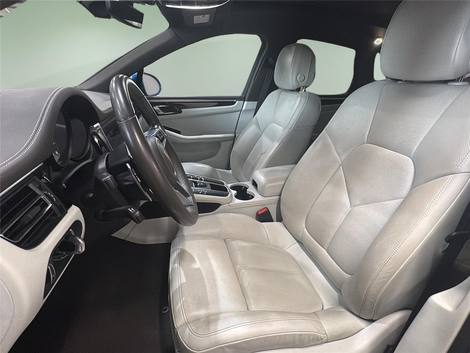2020 Porsche Macan S