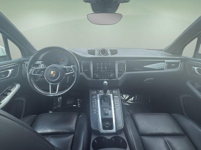 2018 Porsche Macan S