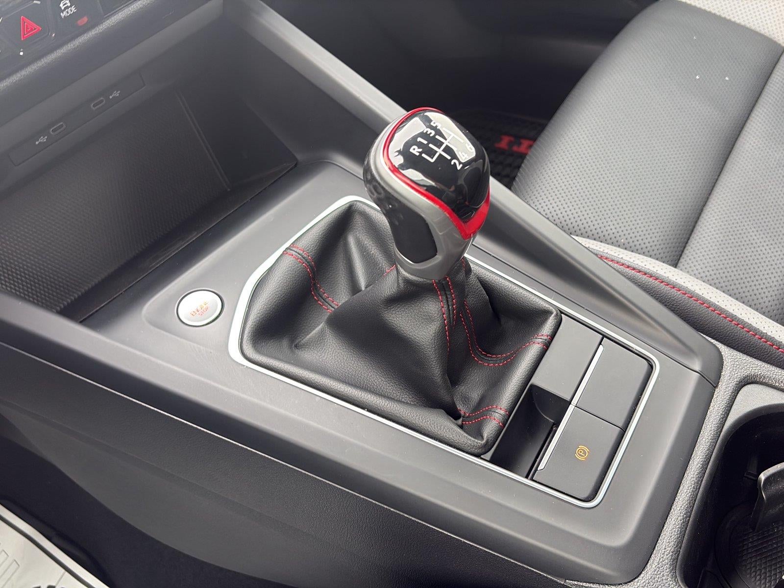 2022 Volkswagen Golf GTI 2.0T Autobahn