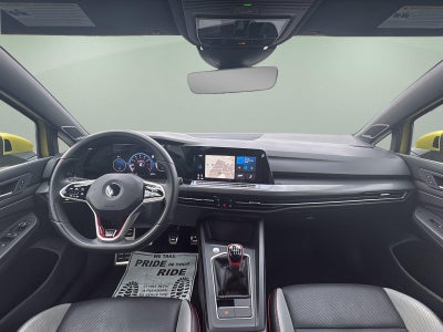 2022 Volkswagen Golf GTI 2.0T Autobahn