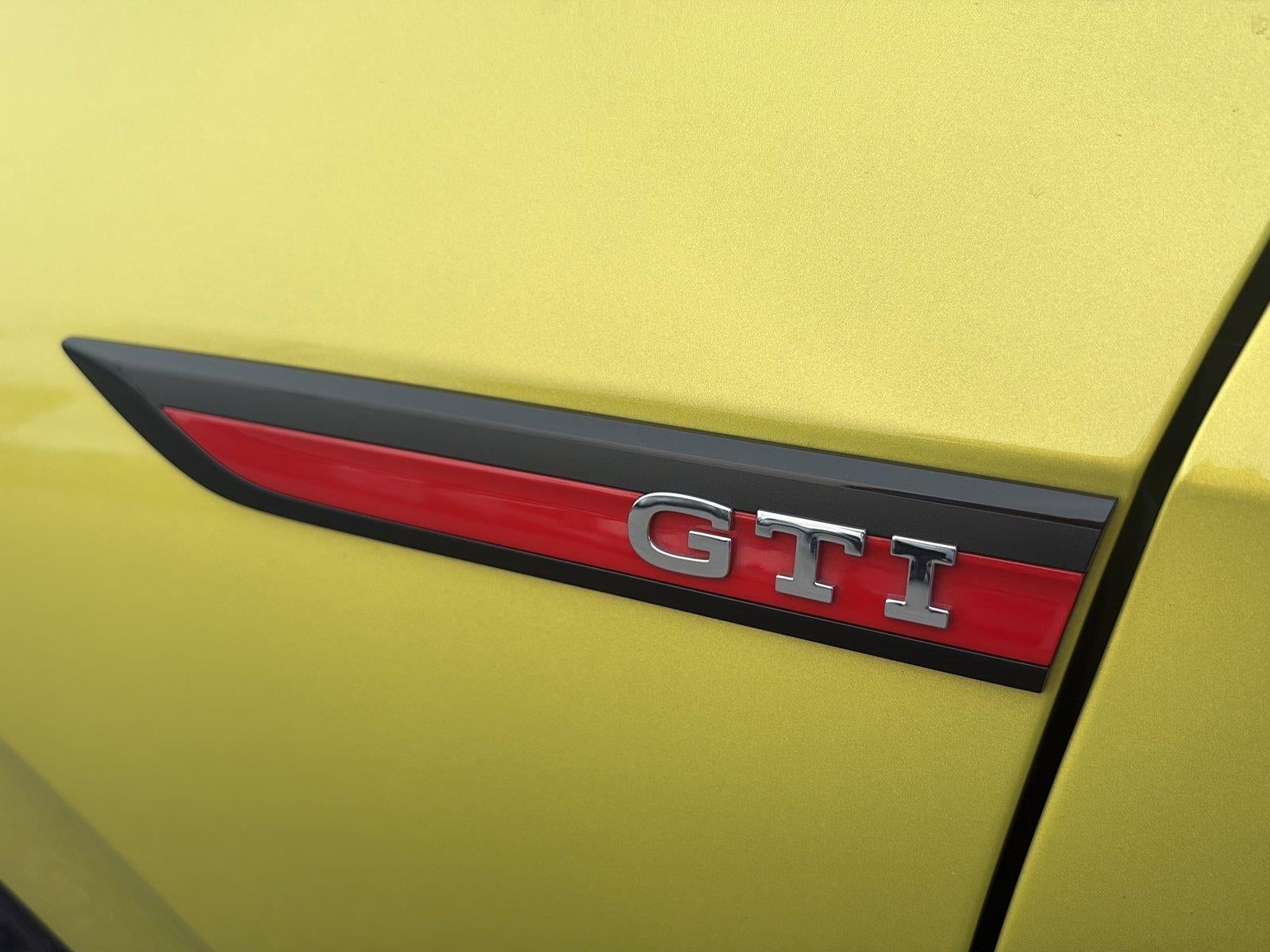 2022 Volkswagen Golf GTI 2.0T Autobahn