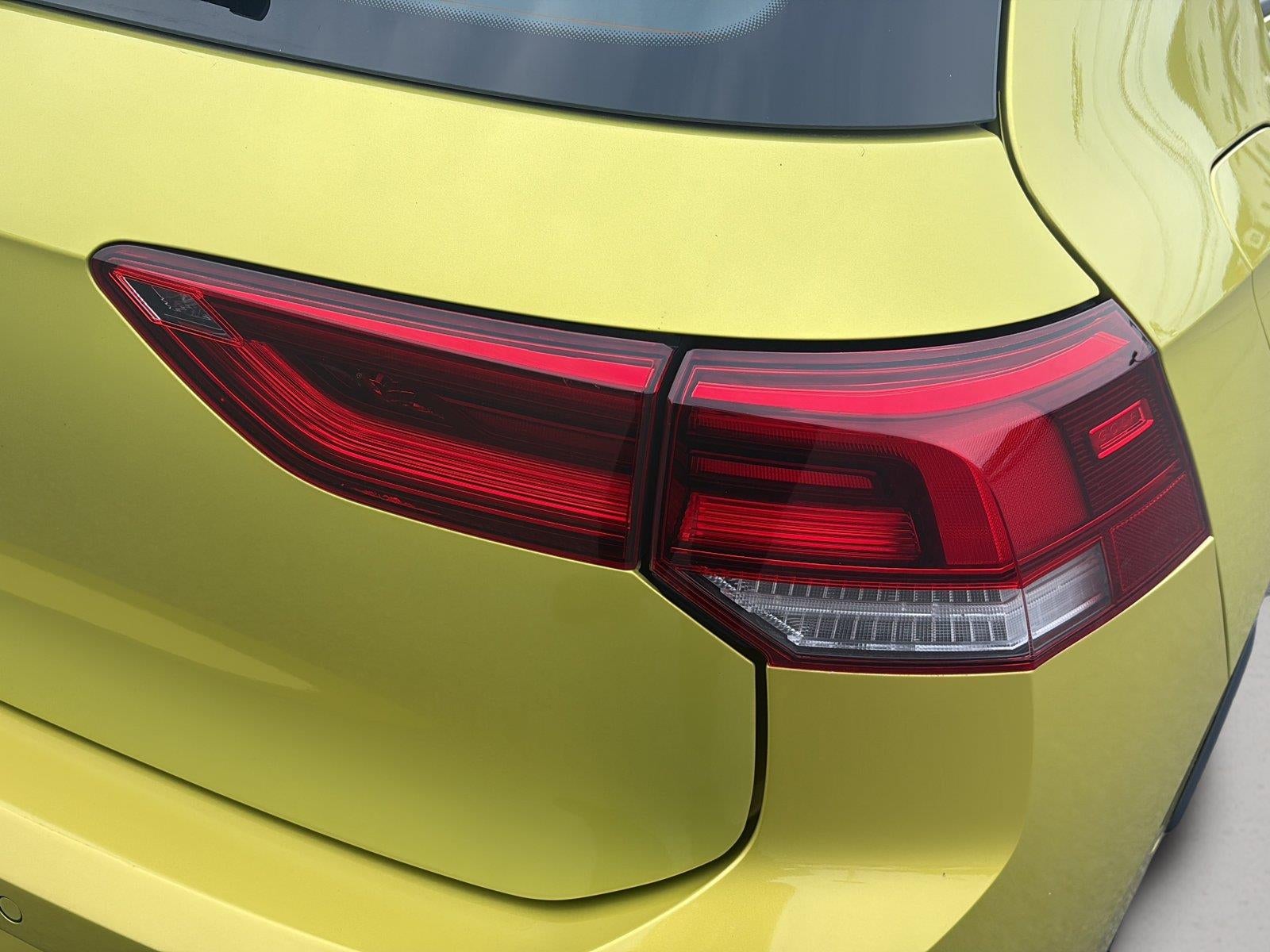 2022 Volkswagen Golf GTI 2.0T Autobahn