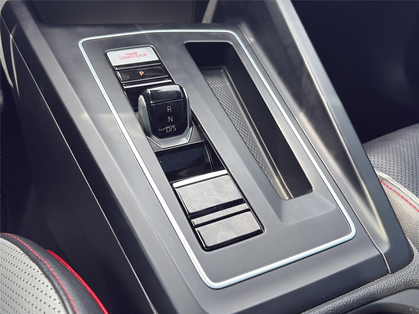 2022 Volkswagen Golf GTI SE