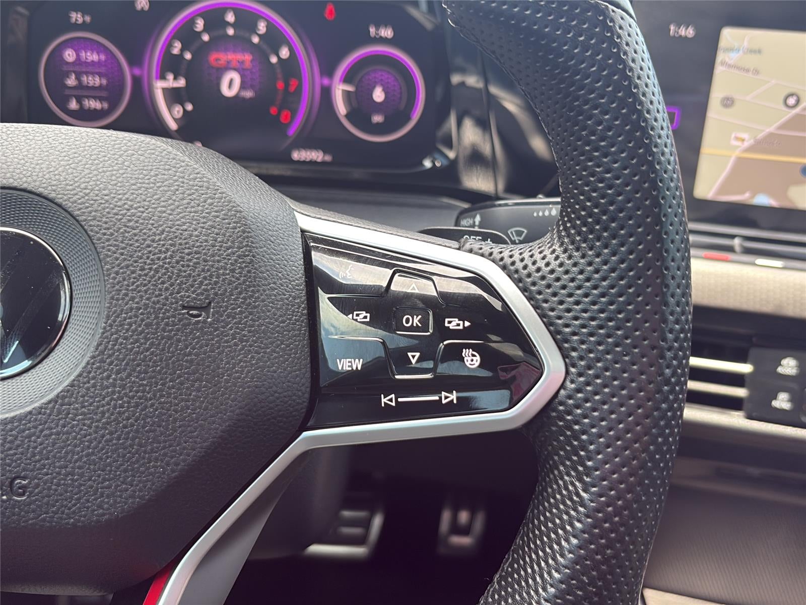 2022 Volkswagen Golf GTI SE