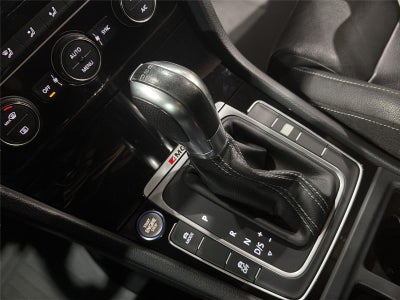 2016 Volkswagen Golf R Base