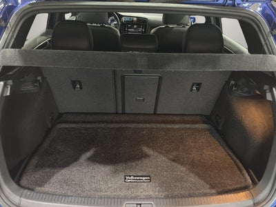 2016 Volkswagen Golf R Base