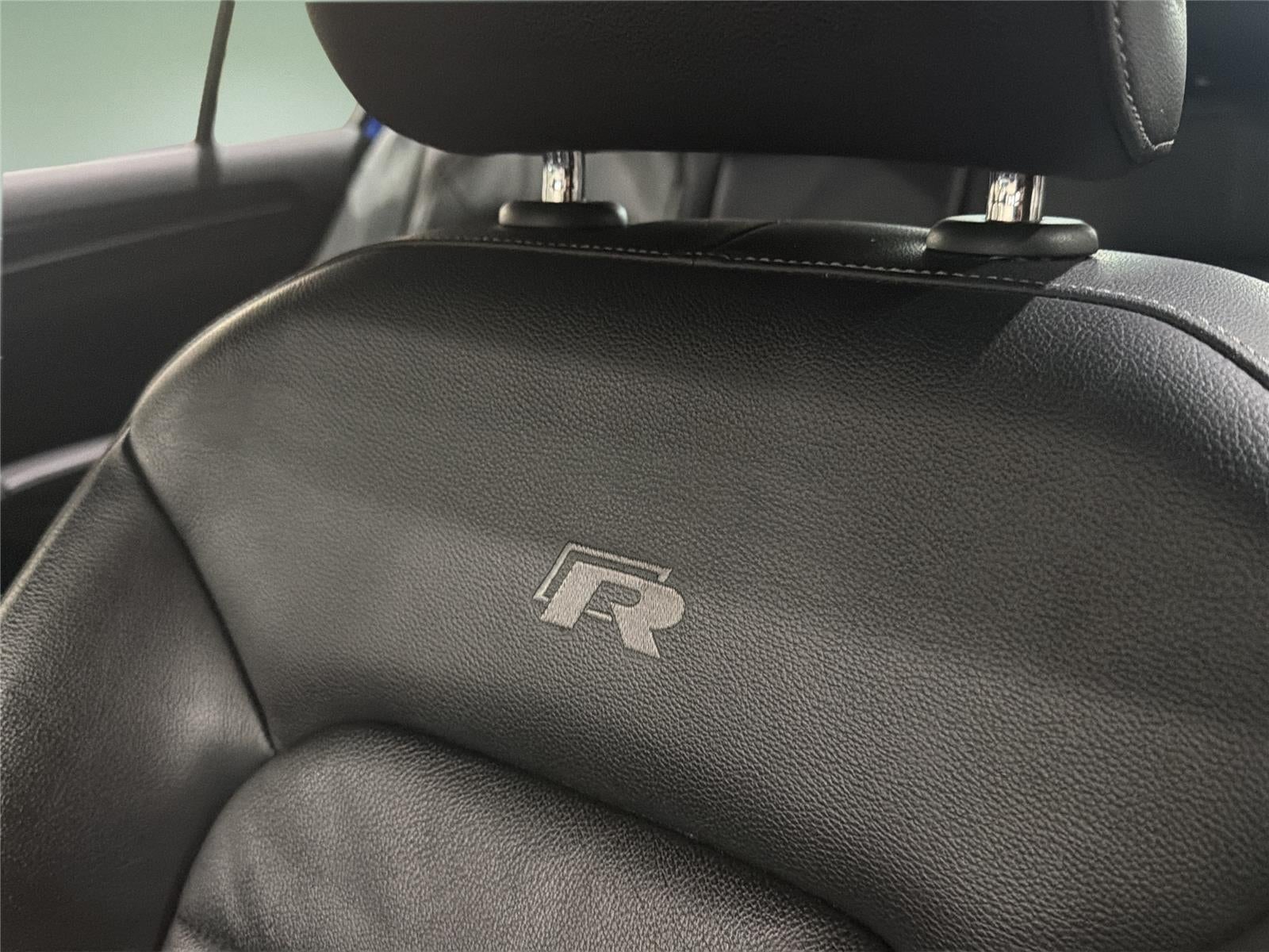 2016 Volkswagen Golf R Base