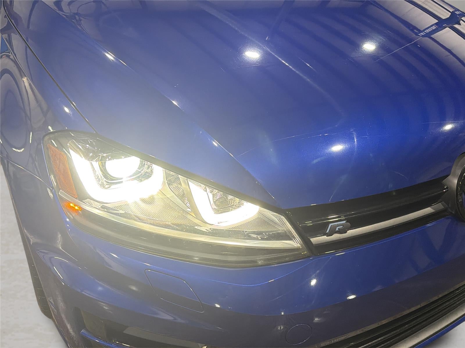 2016 Volkswagen Golf R Base
