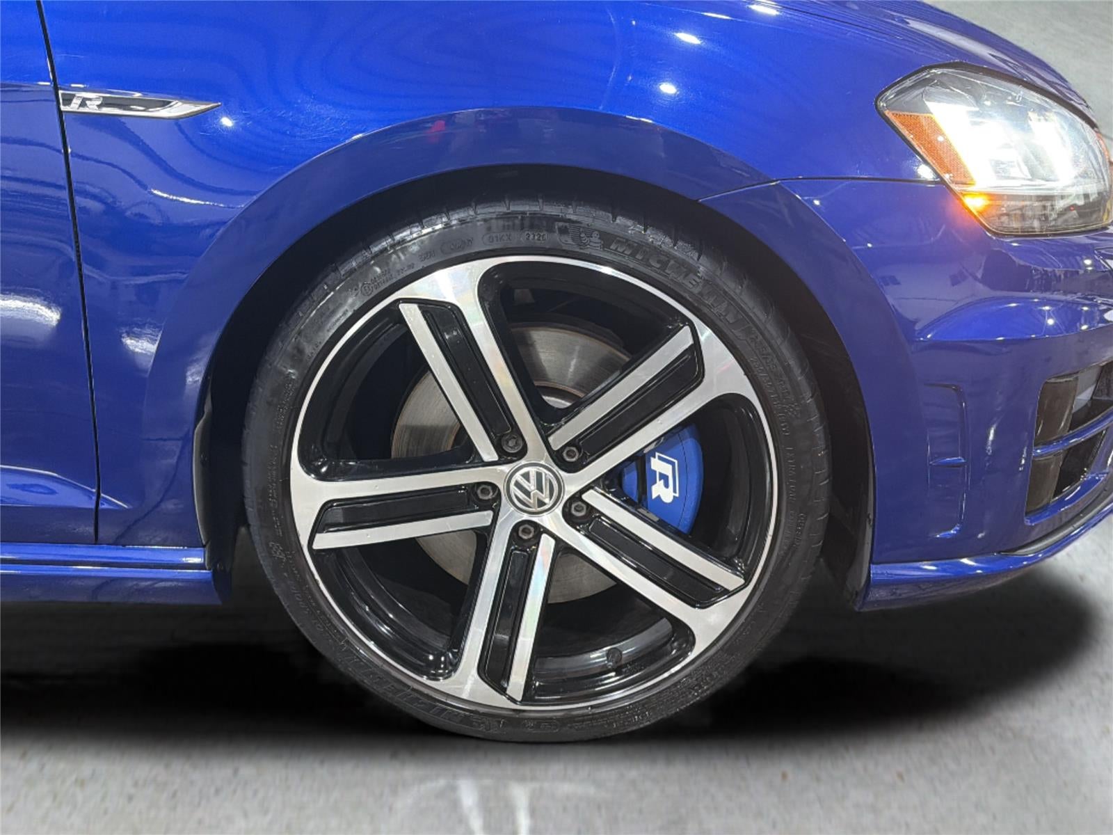 2016 Volkswagen Golf R Base