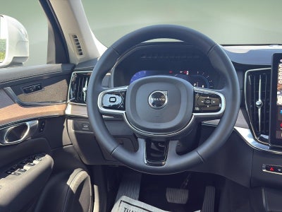 2025 Volvo XC90 Plus
