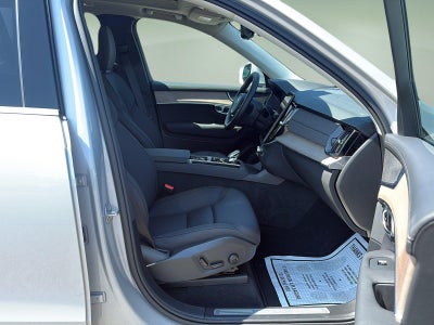 2025 Volvo XC90 Plus