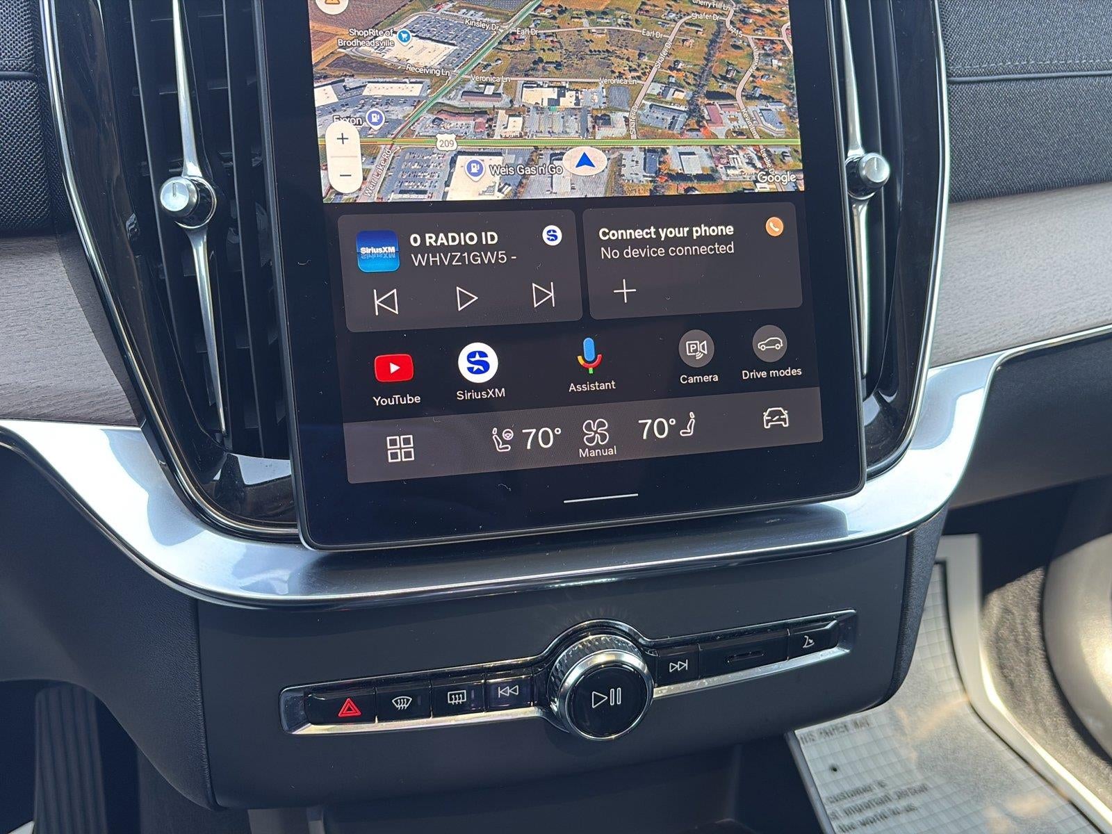 2025 Volvo XC90 Plus
