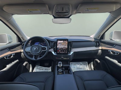 2025 Volvo XC90 Plus