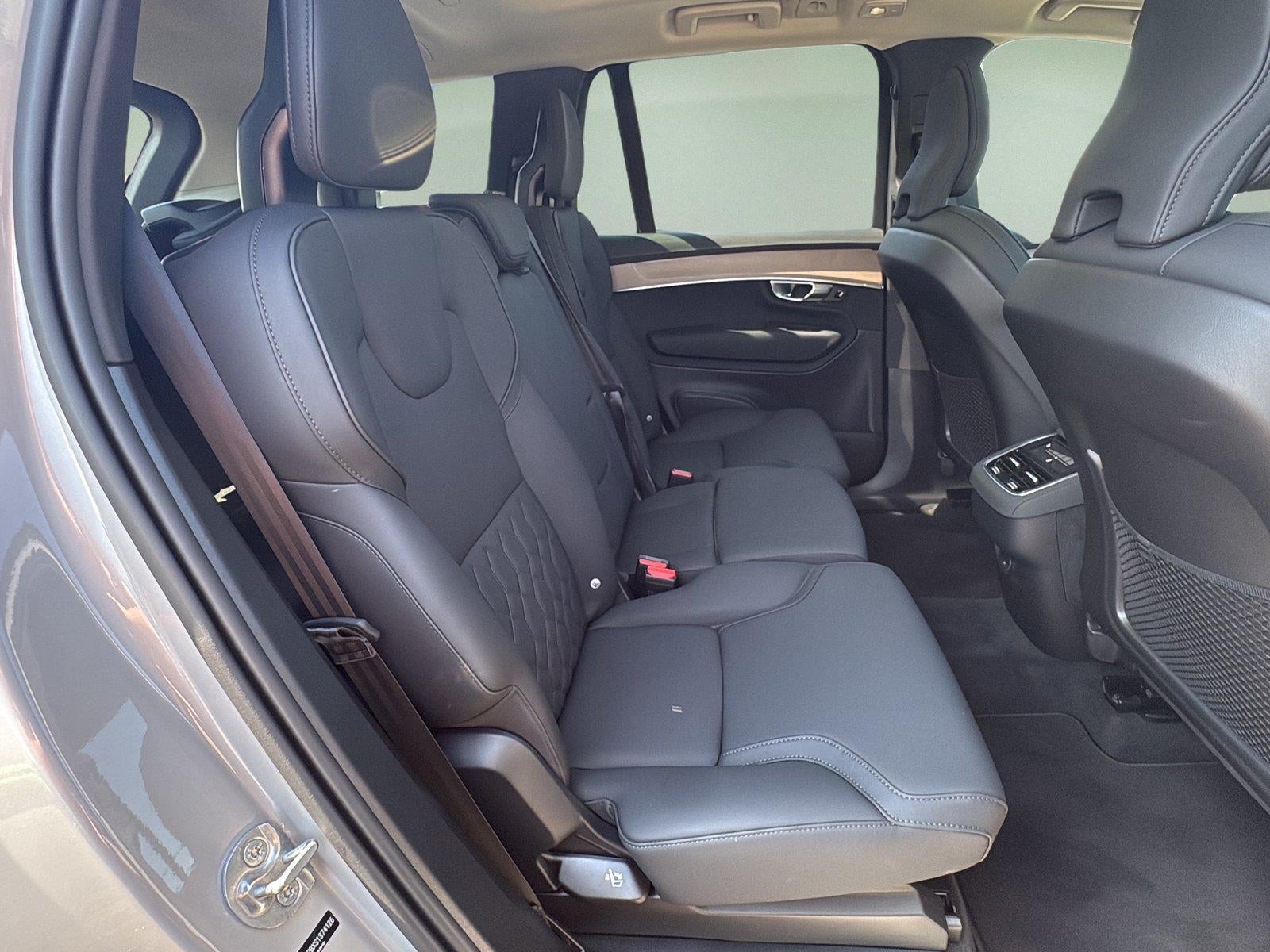 2025 Volvo XC90 Plus