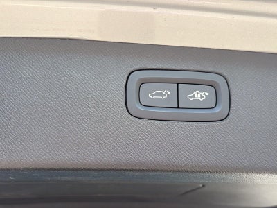 2025 Volvo XC90 Plus