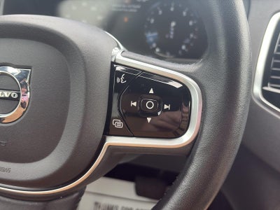 2018 Volvo XC90 T6 Momentum