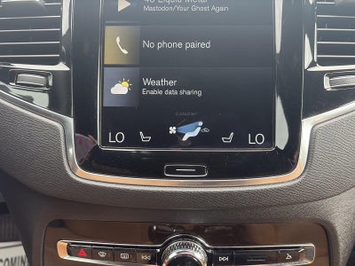 2018 Volvo XC90 T6 Momentum