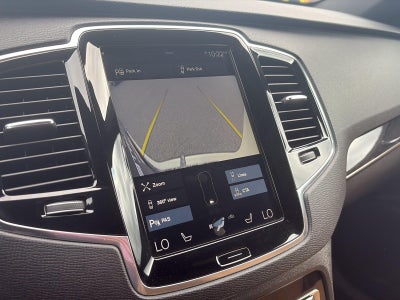 2018 Volvo XC90 T6 Momentum