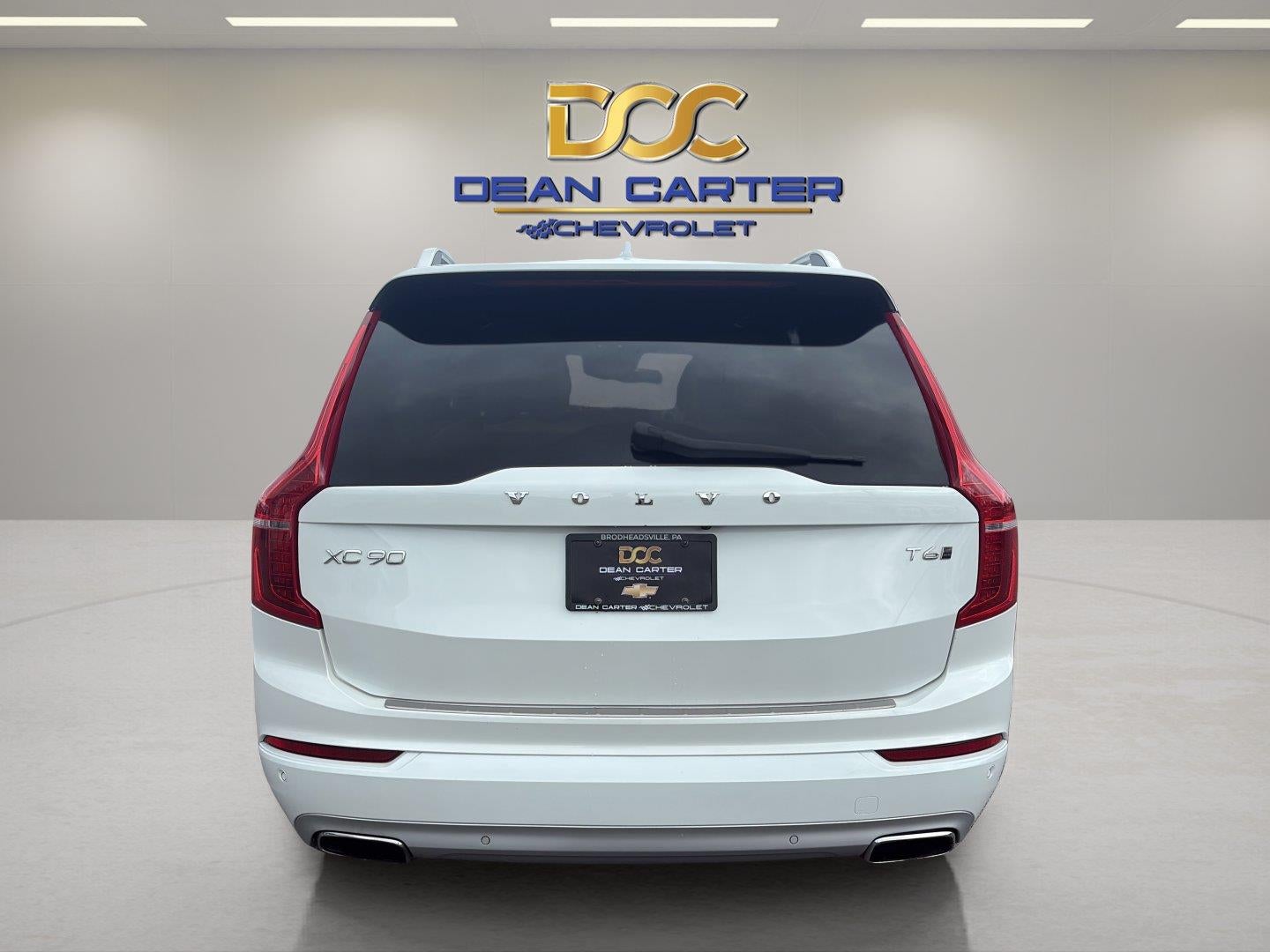 2018 Volvo XC90 T6 Momentum
