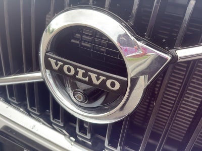 2018 Volvo XC90 T6 Momentum
